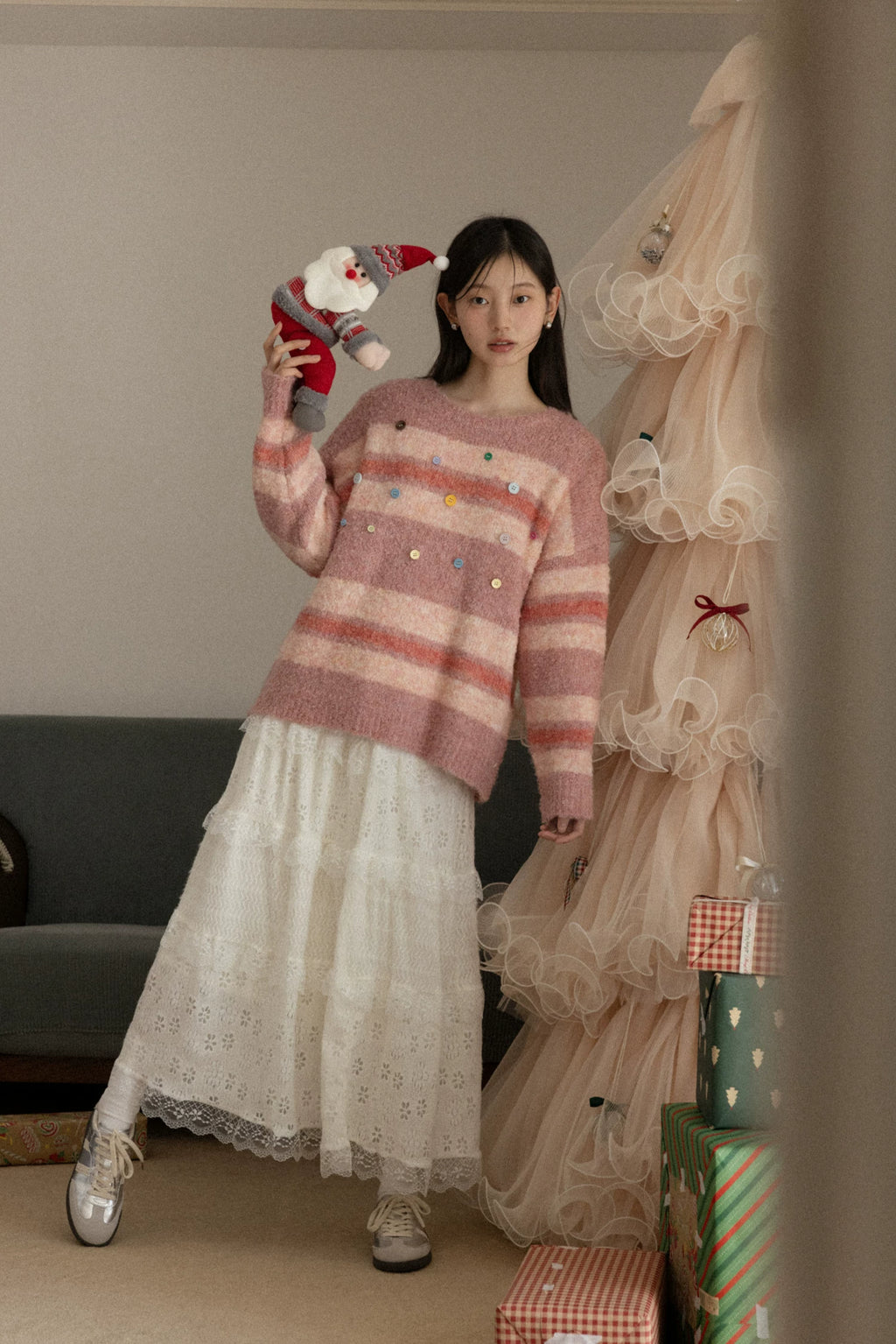 Cantonstory Korean Crew Neck Striped Knitted Sweater