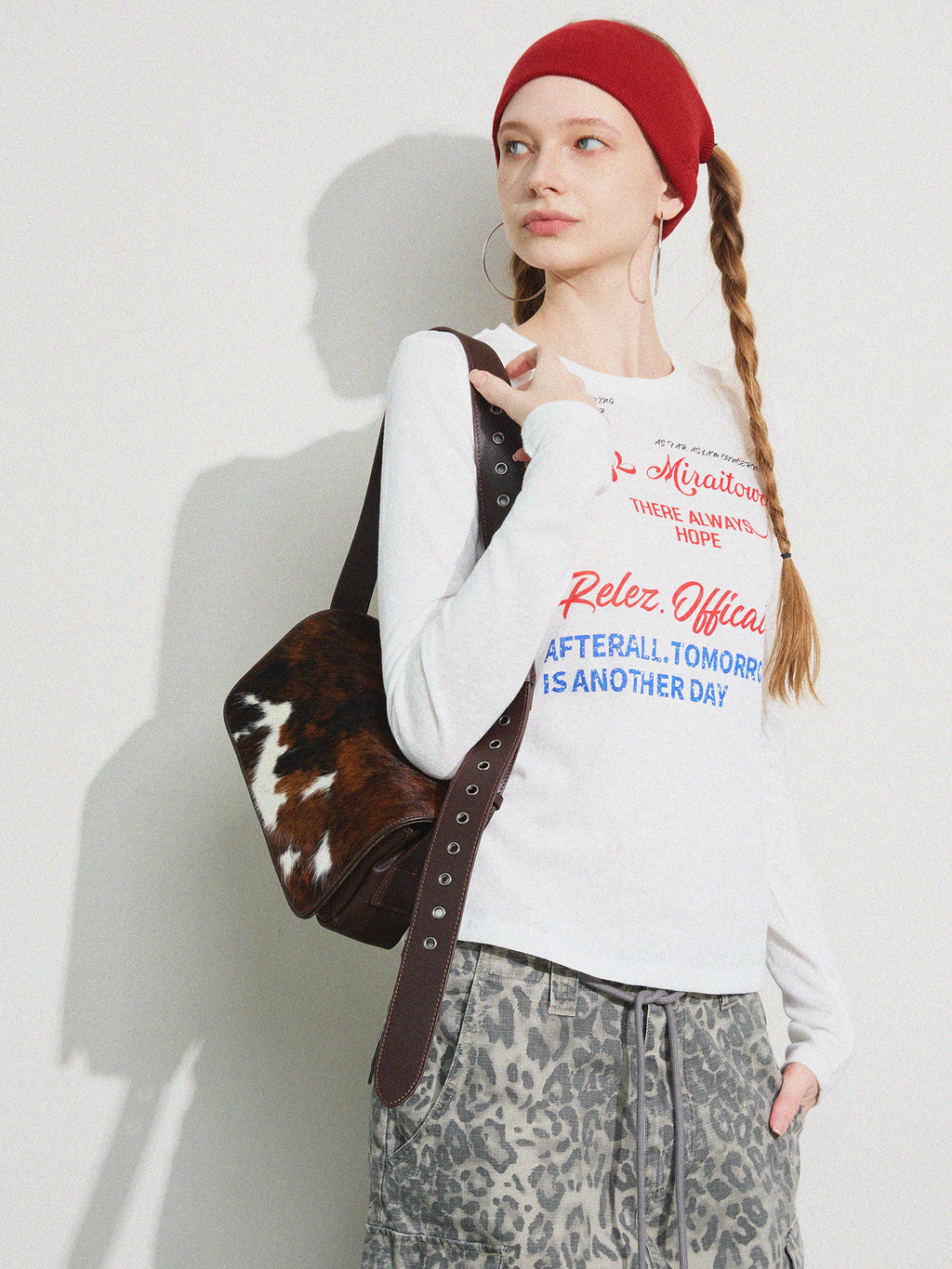 Momogigi Vintage Street Underarm Bag