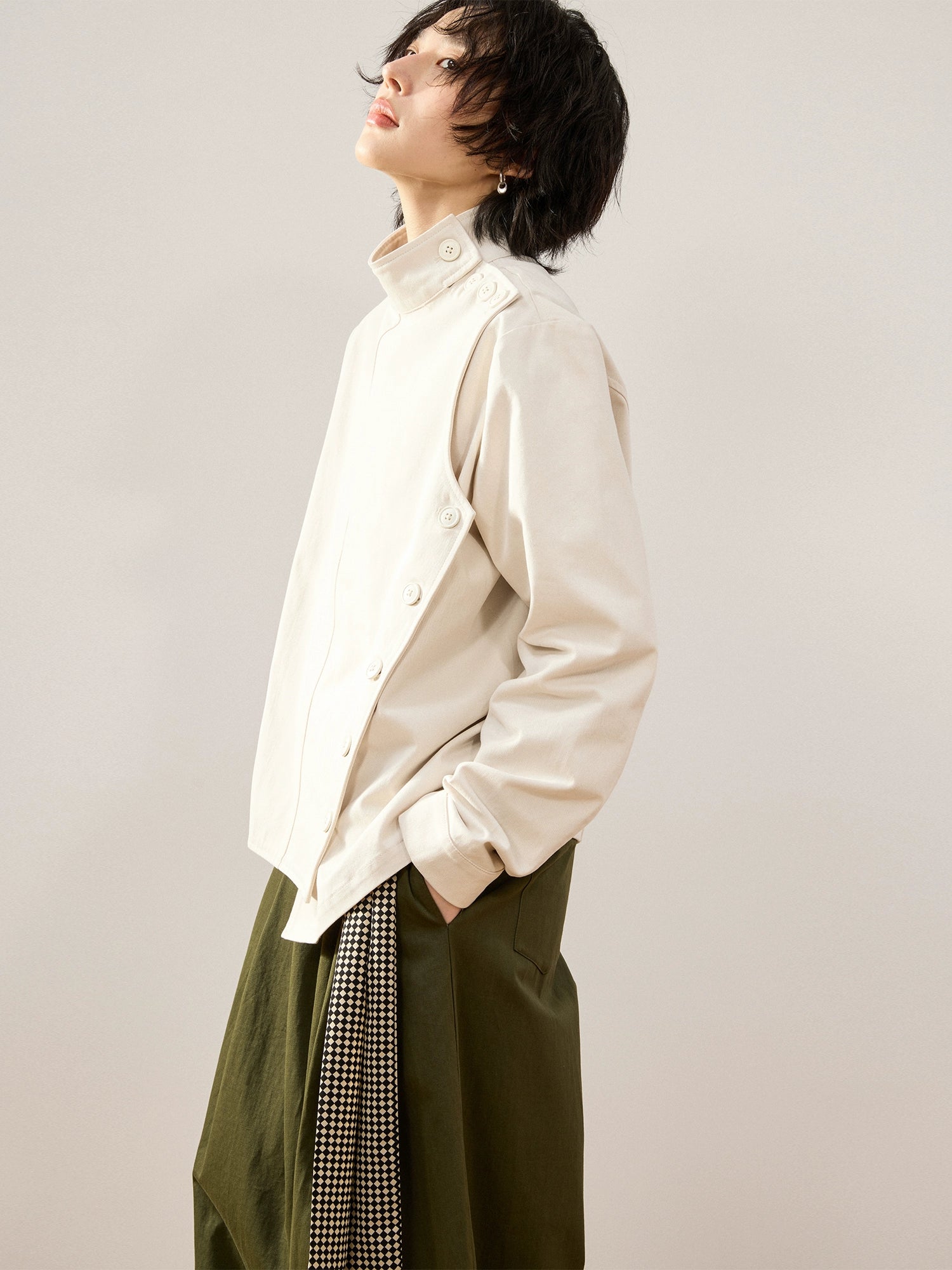 Sameuoo Irregular Button-down Short Jacket