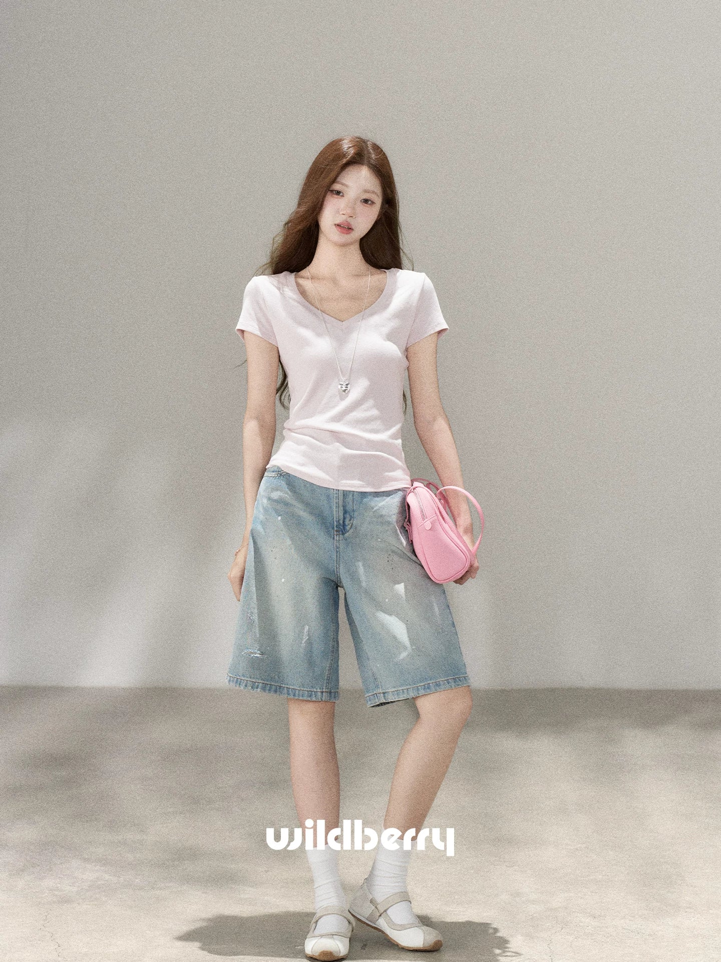 Wildberry V-Neck Slim Fit Tee