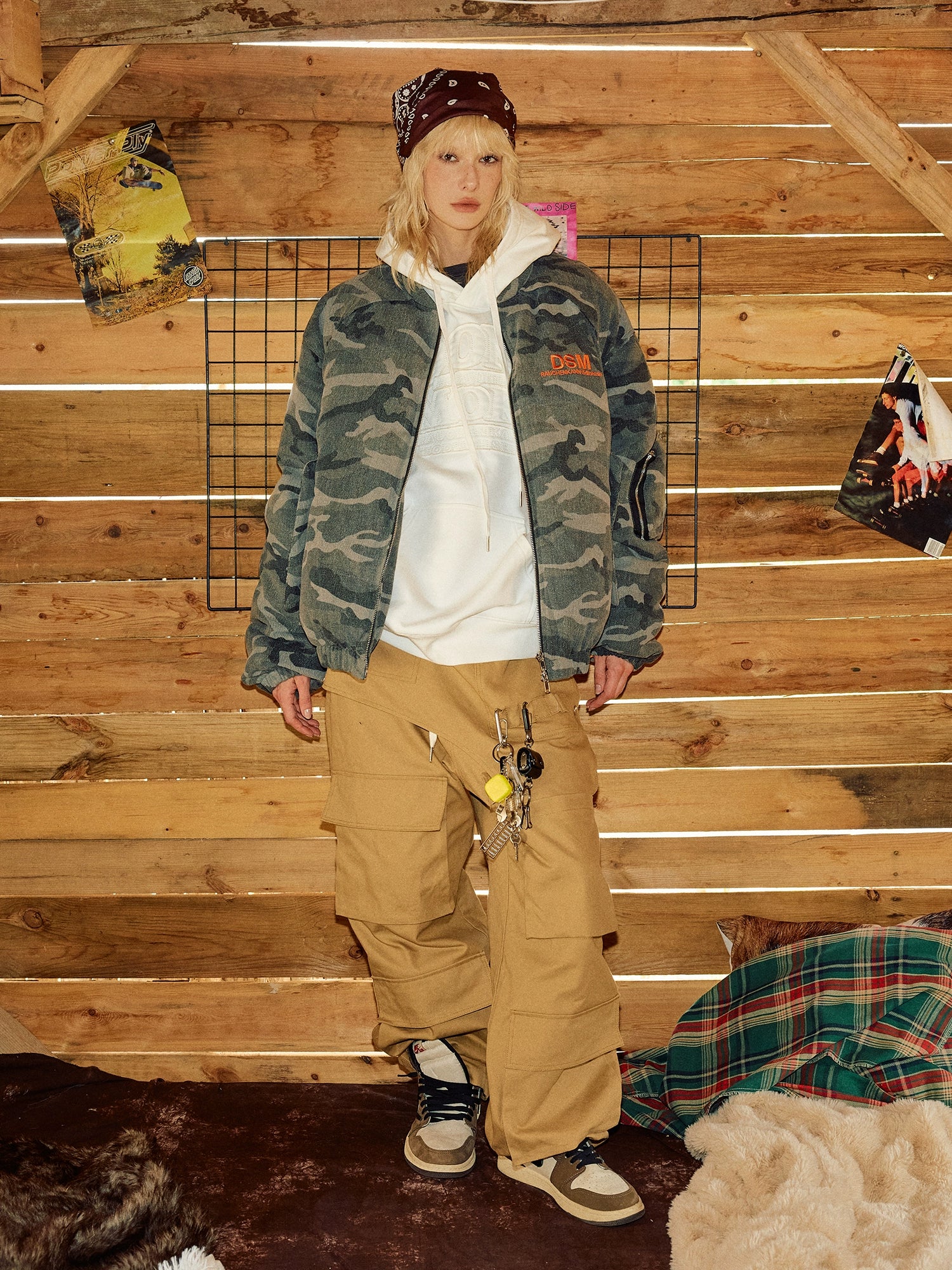 DONSMOKE Camouflage Print Lantern Scimitar Sleeve Jacket