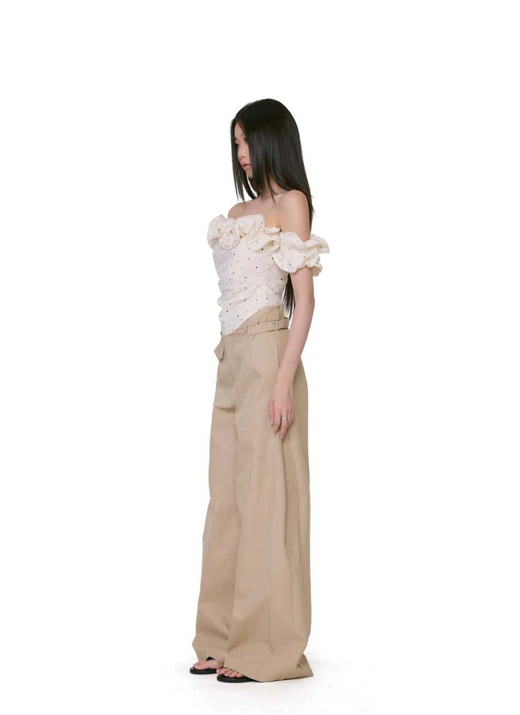 WITHMIN One-word Shoulder Polka Dot Waist Shirt