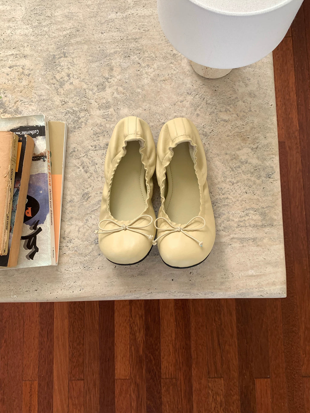MILOOEY Leather Bow Ballet Flat