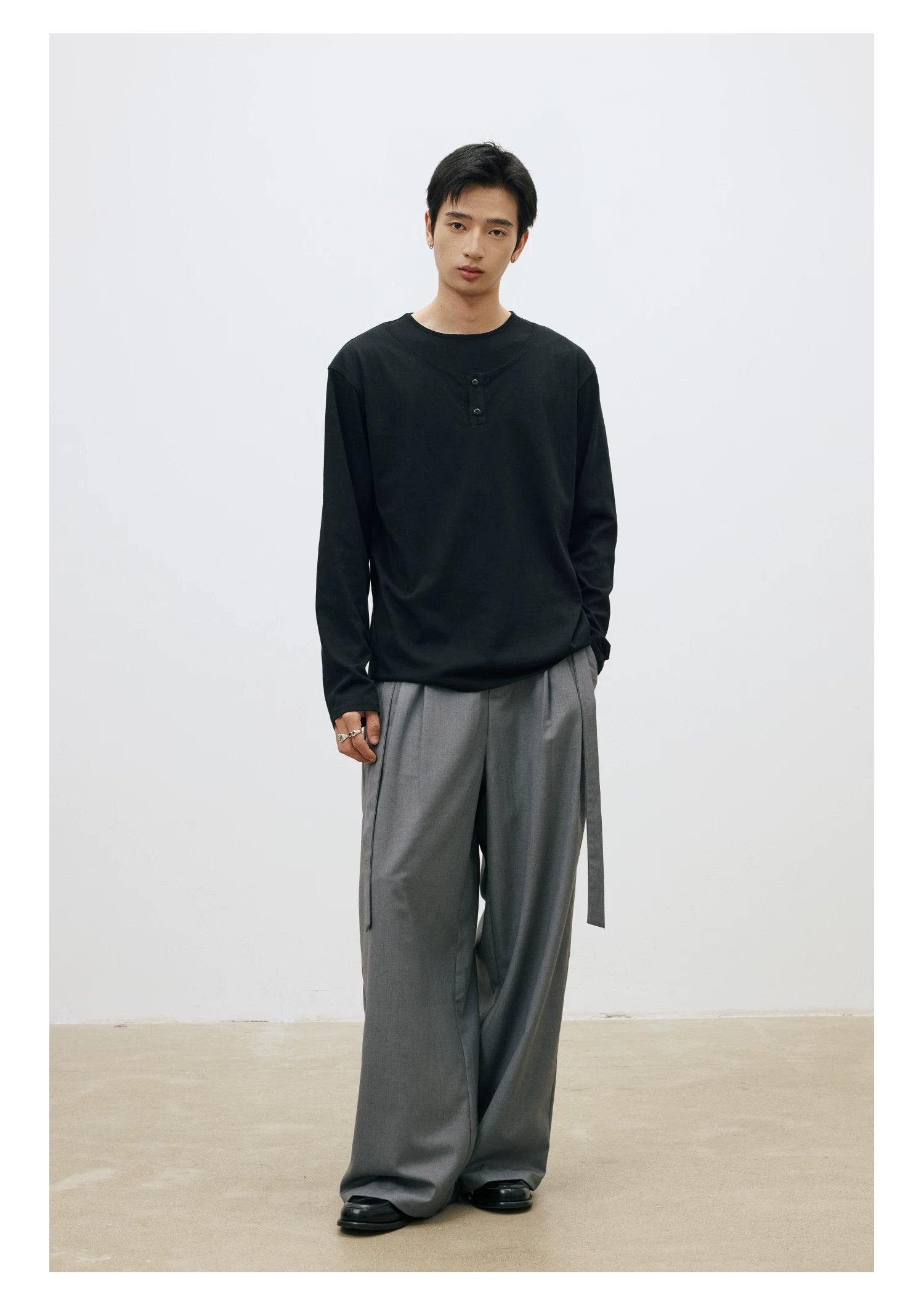 LR Fake Two-piece Double-layer Round Neck Long Sleeve
