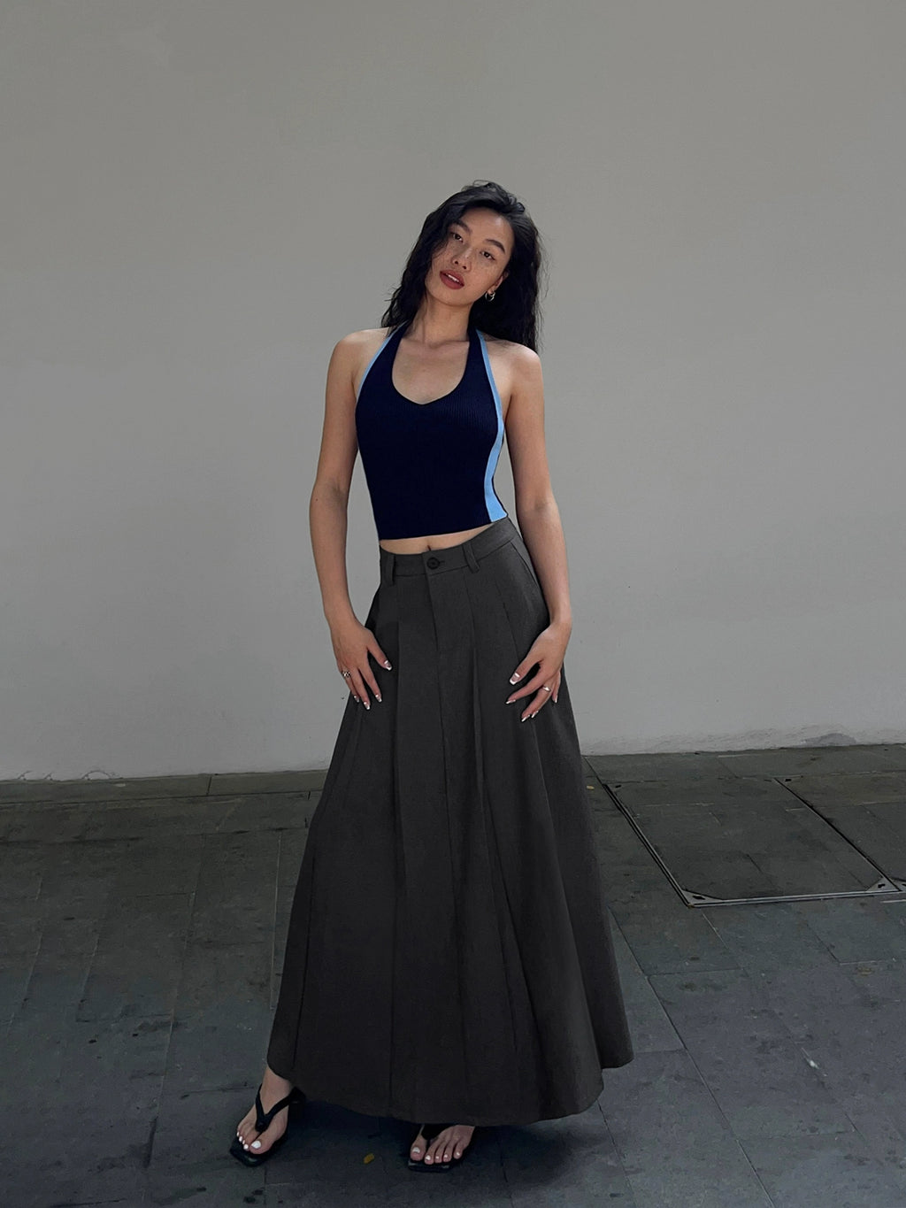 NEVA HU Thickened A-word Pleated Skirt