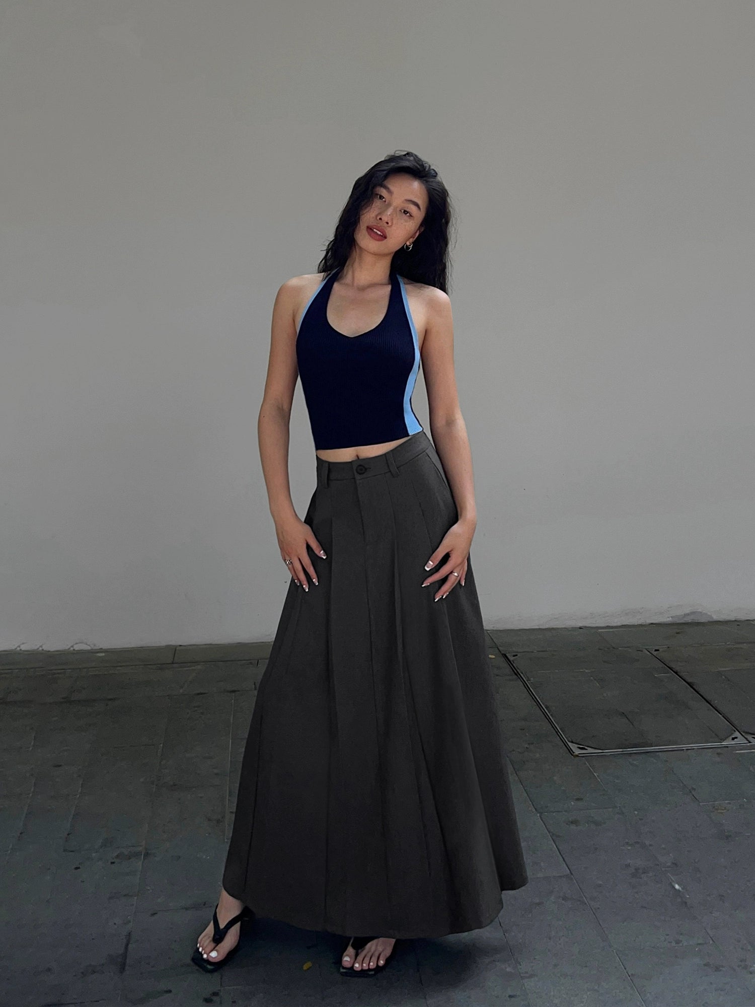 NEVA HU Thickened A-word Pleated Skirt