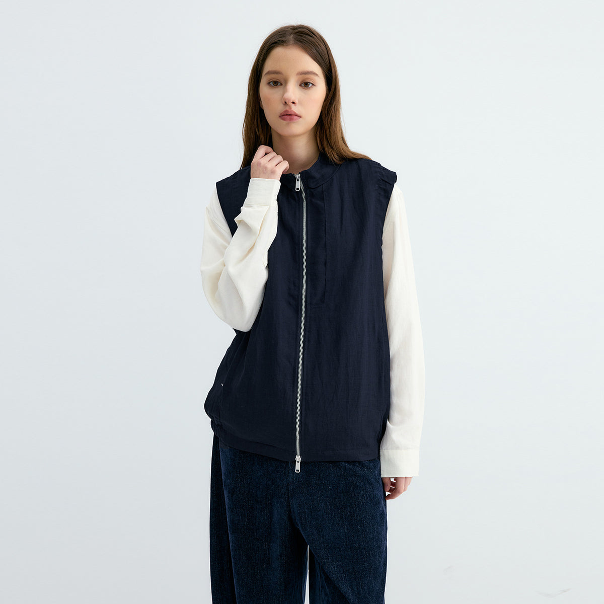 UNF Linen-Blend Zip-Up Wrinkle-Resistant Vest