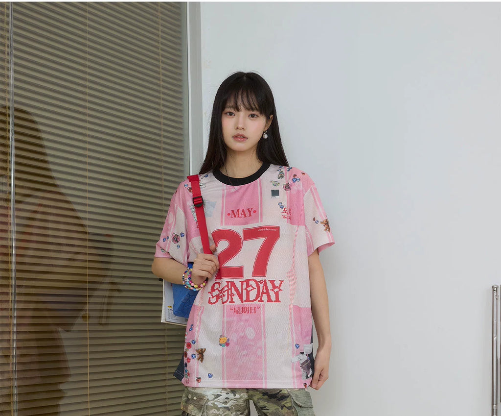 EeeeArtmonster Calendar Striped Sticker Sports Wind Contrasting Tee