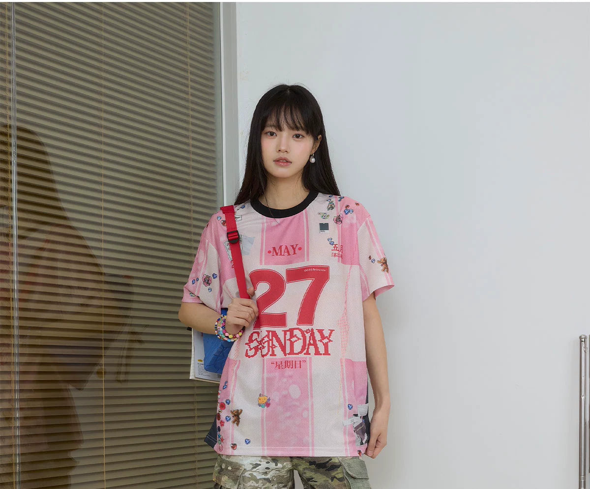 EeeeArtmonster Calendar Striped Sticker Sports Wind Contrasting Tee