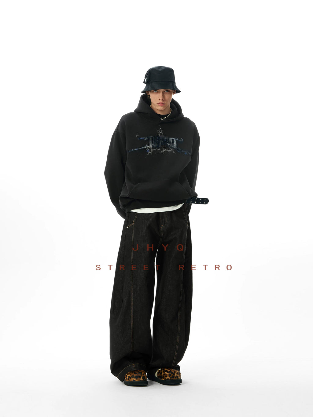 JHYQ Retro Letter Print Beaded Hooded Sweater