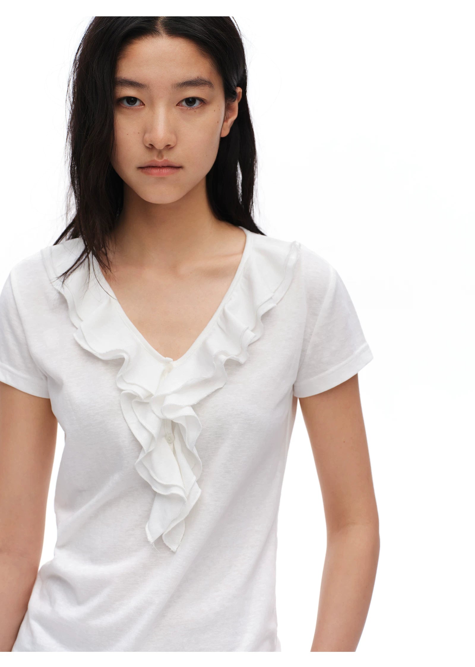 Oinimi Ruffle Edge V Neck Slim and Thin Tee