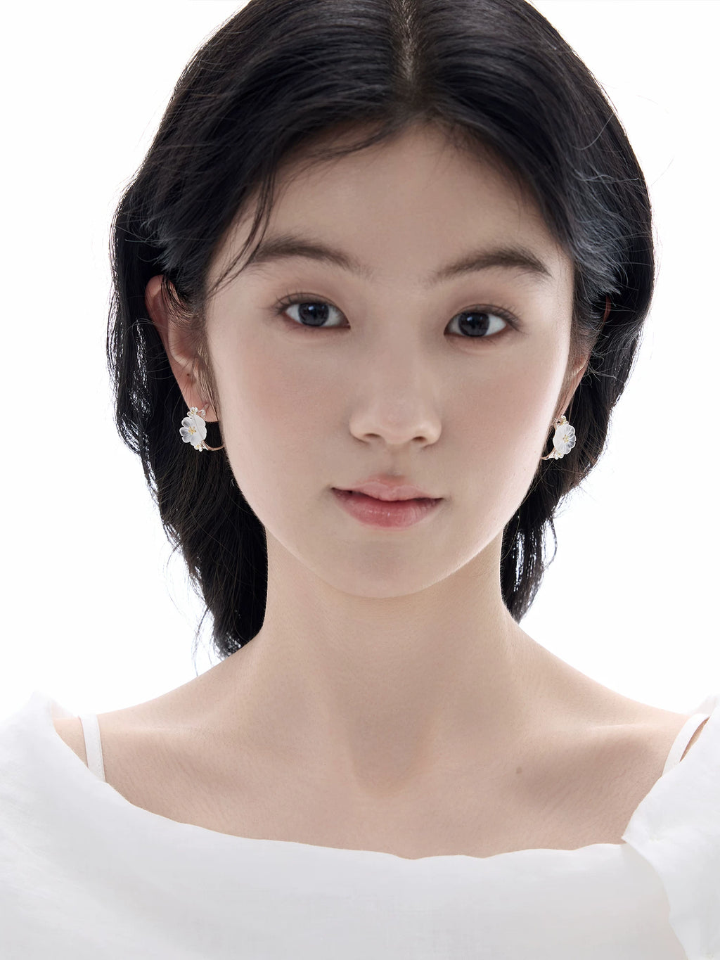 NO SOLUTION Silver Plum Flower Premium Earrings
