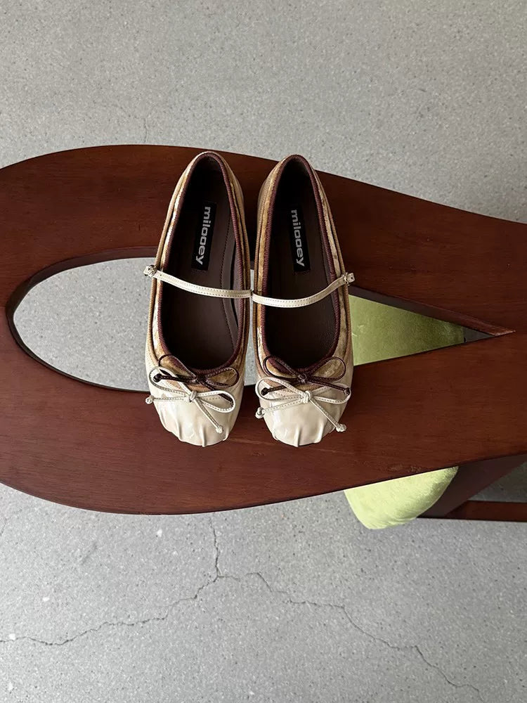 MILOOEY Leather One-Strap Round-Toe Mary Jane