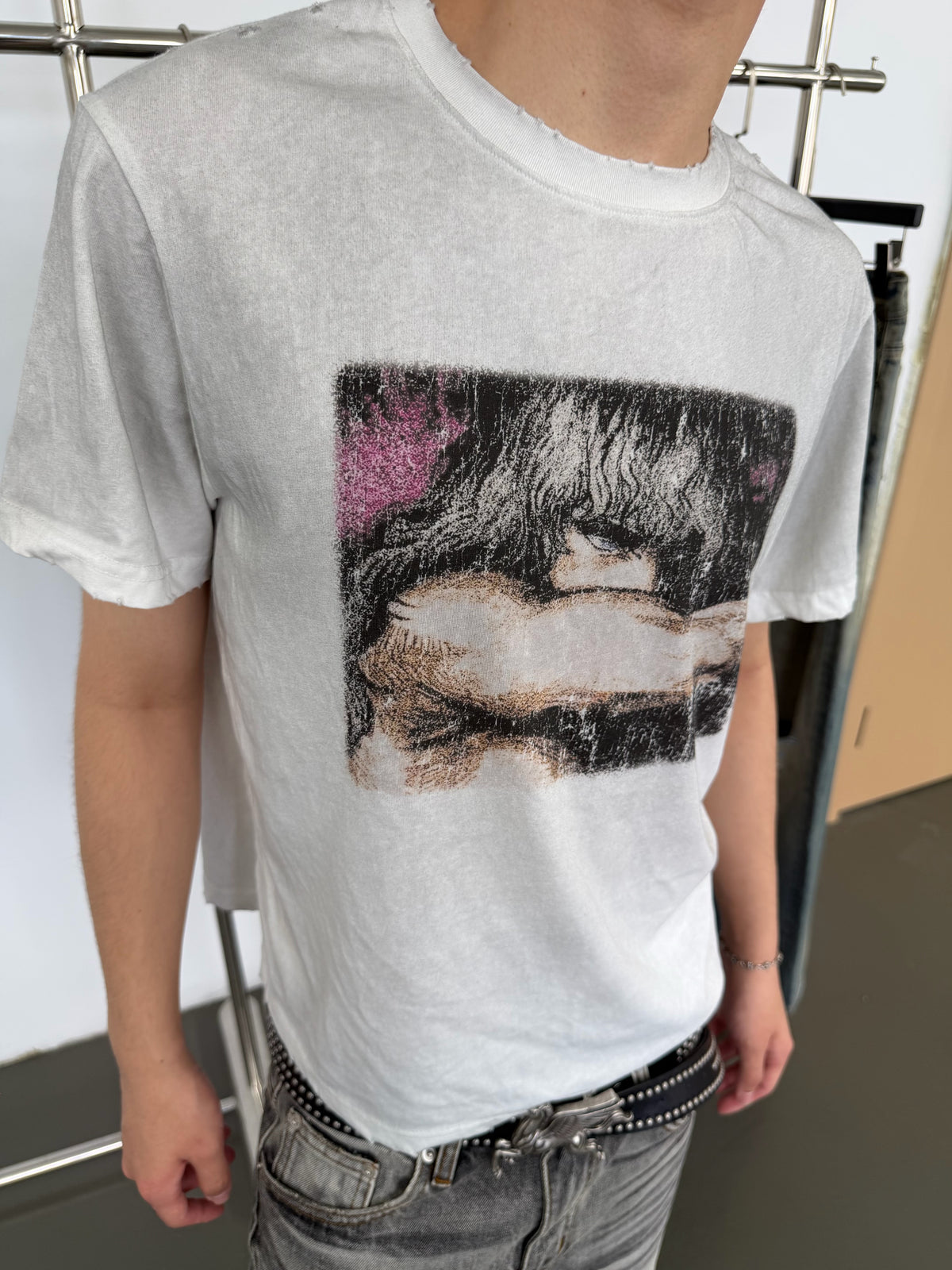 HIGH TABLE Griffith Portrait Distressed Oversized Tee