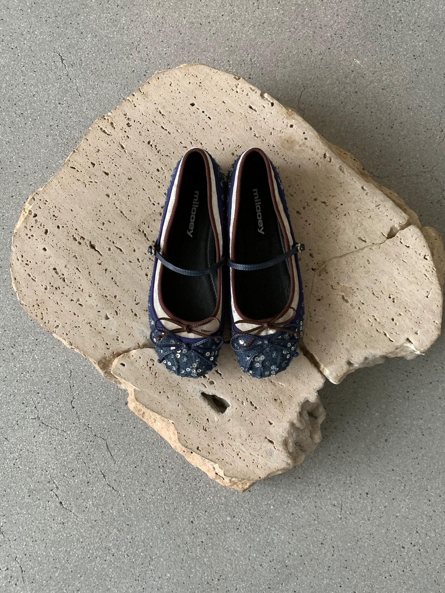 MILOOEY Leather Mary Jane Flat
