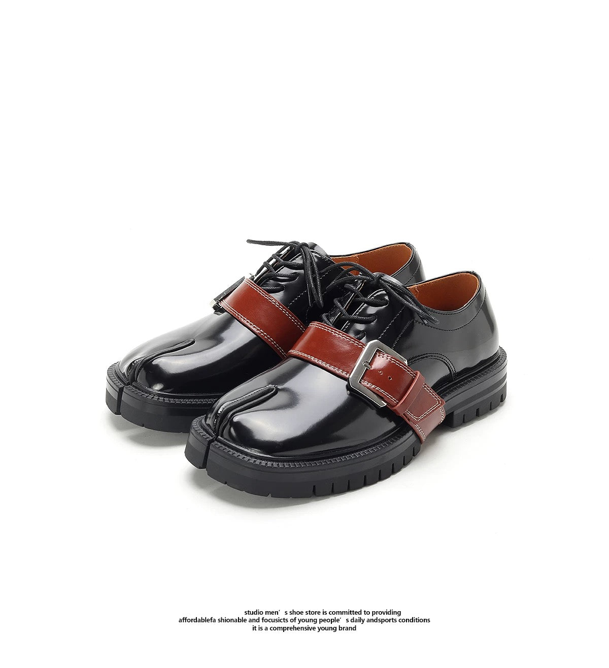 SHENLV STUDIO Buckle Tabi Shoes