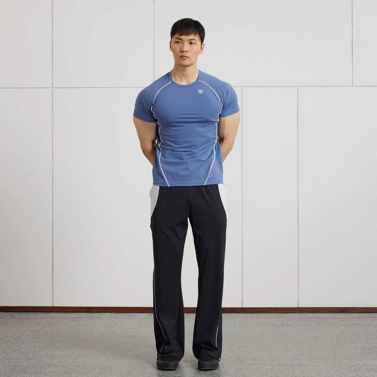 AFTERGLOW Cool-Touch Slim Fit Cropped Tee
