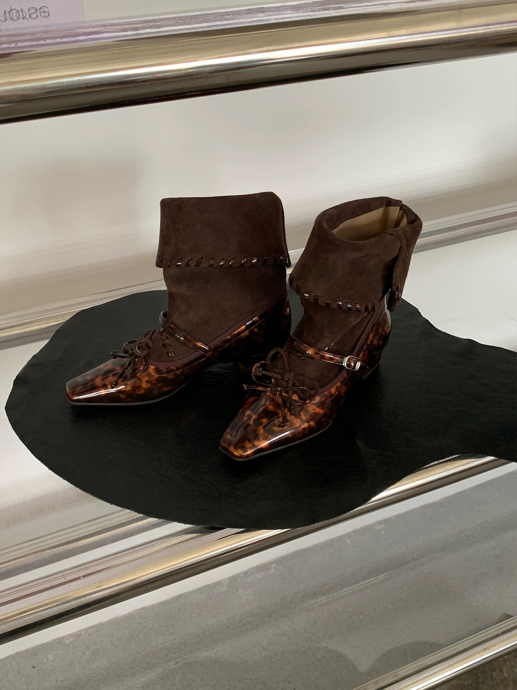 MILOOEY Leather Square-Toe Western Boot