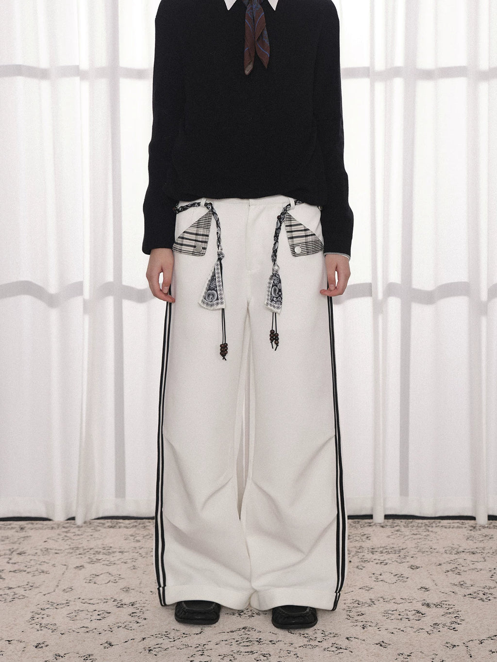 ANTSSTNA Straight-Leg Pleated Checkered Pants