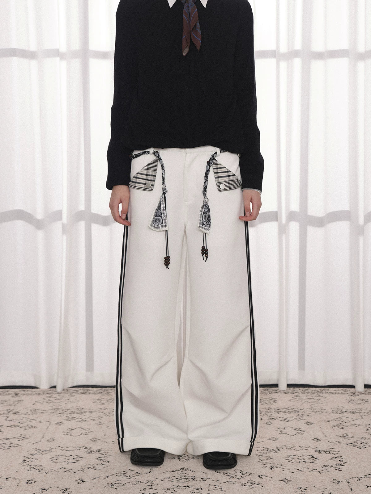 ANTSSTNA Straight-Leg Pleated Checkered Pants