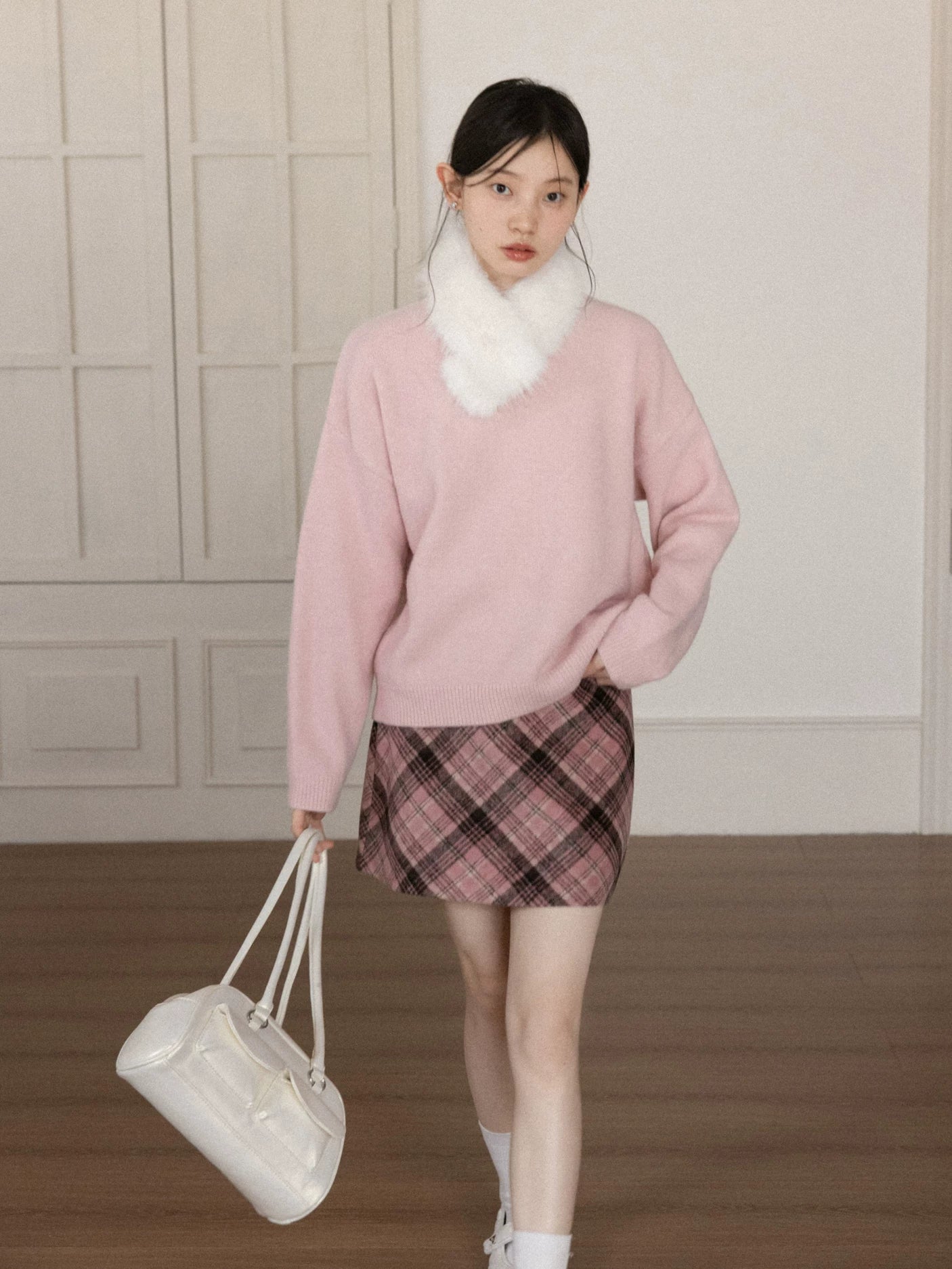 Cantonstory Versatile Crew Neck Knitted Sweater