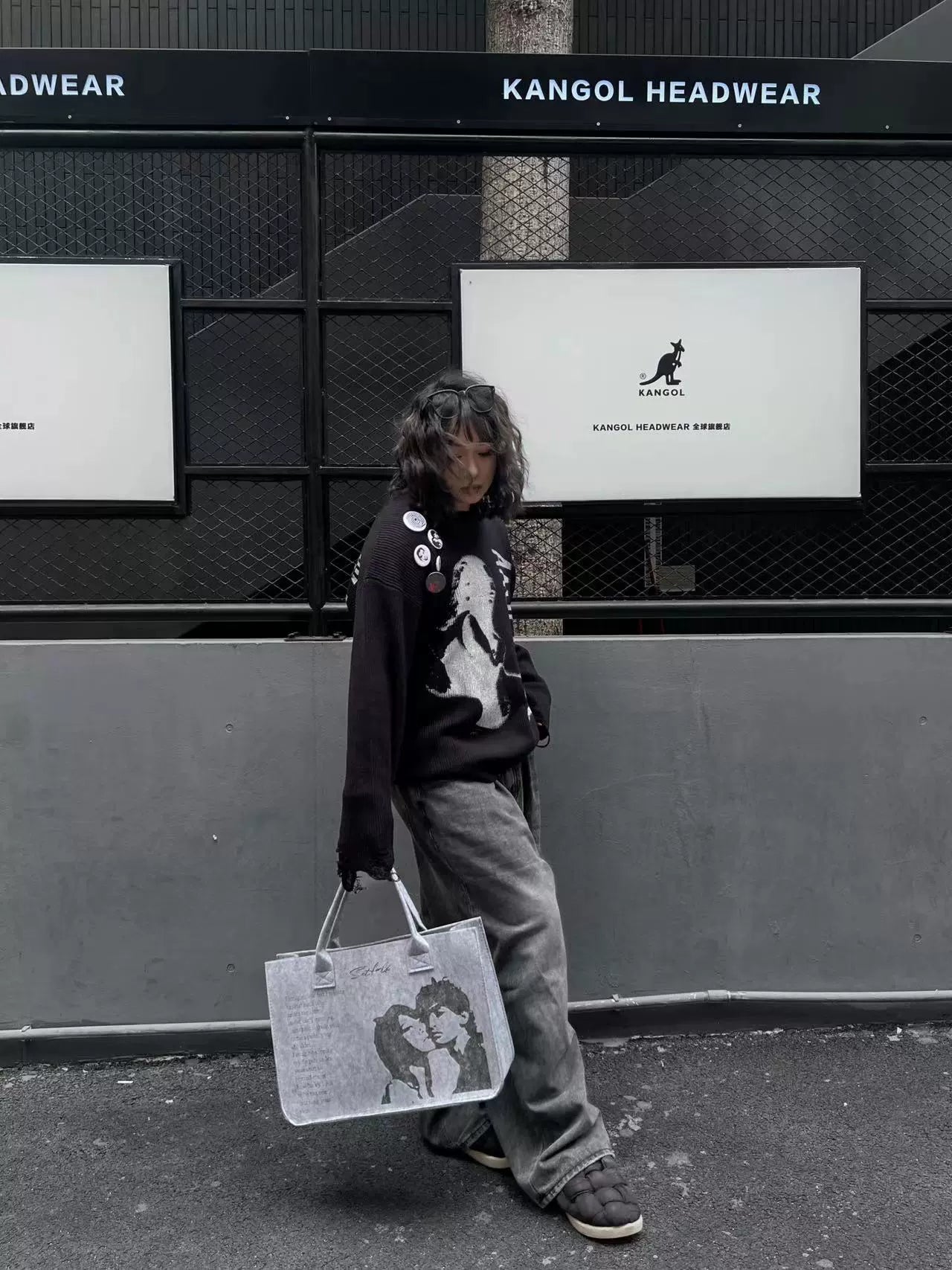 Set for Life Portrait Slogan Felt Tote Bag