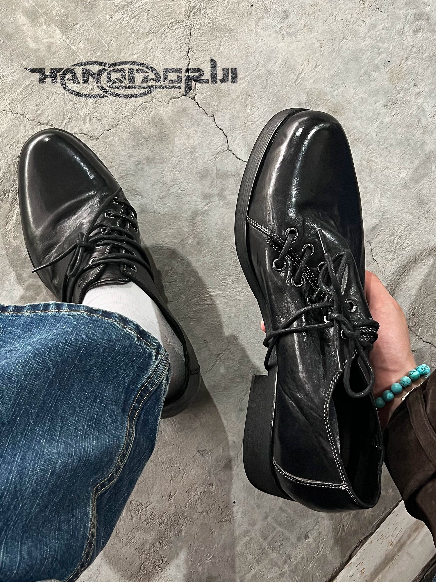 HANQIAORIJI Washed Horsehide Lace-Up Derby