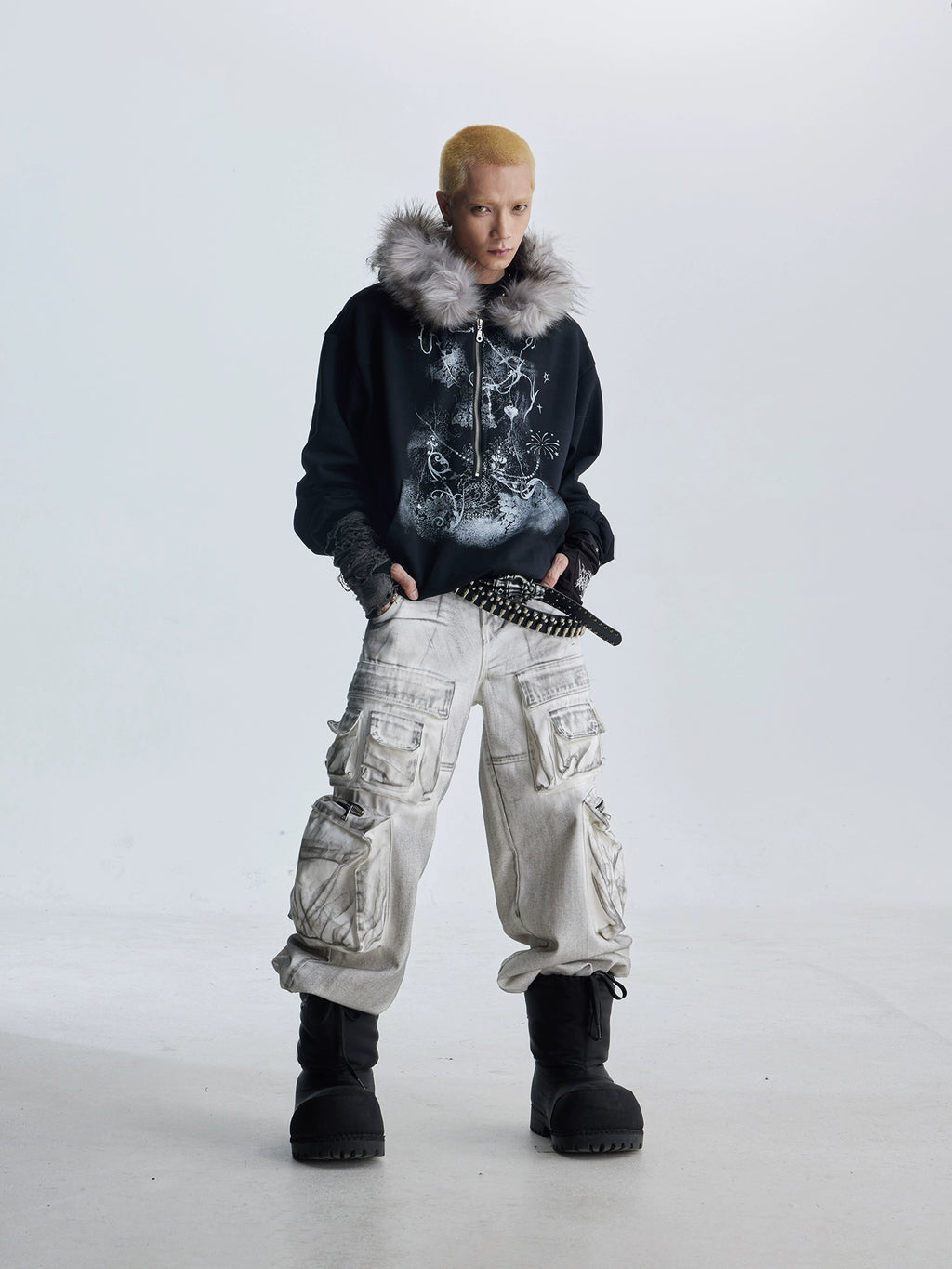 NOMANIAI Hairy Hooded Print Half Zipper Short Sweater