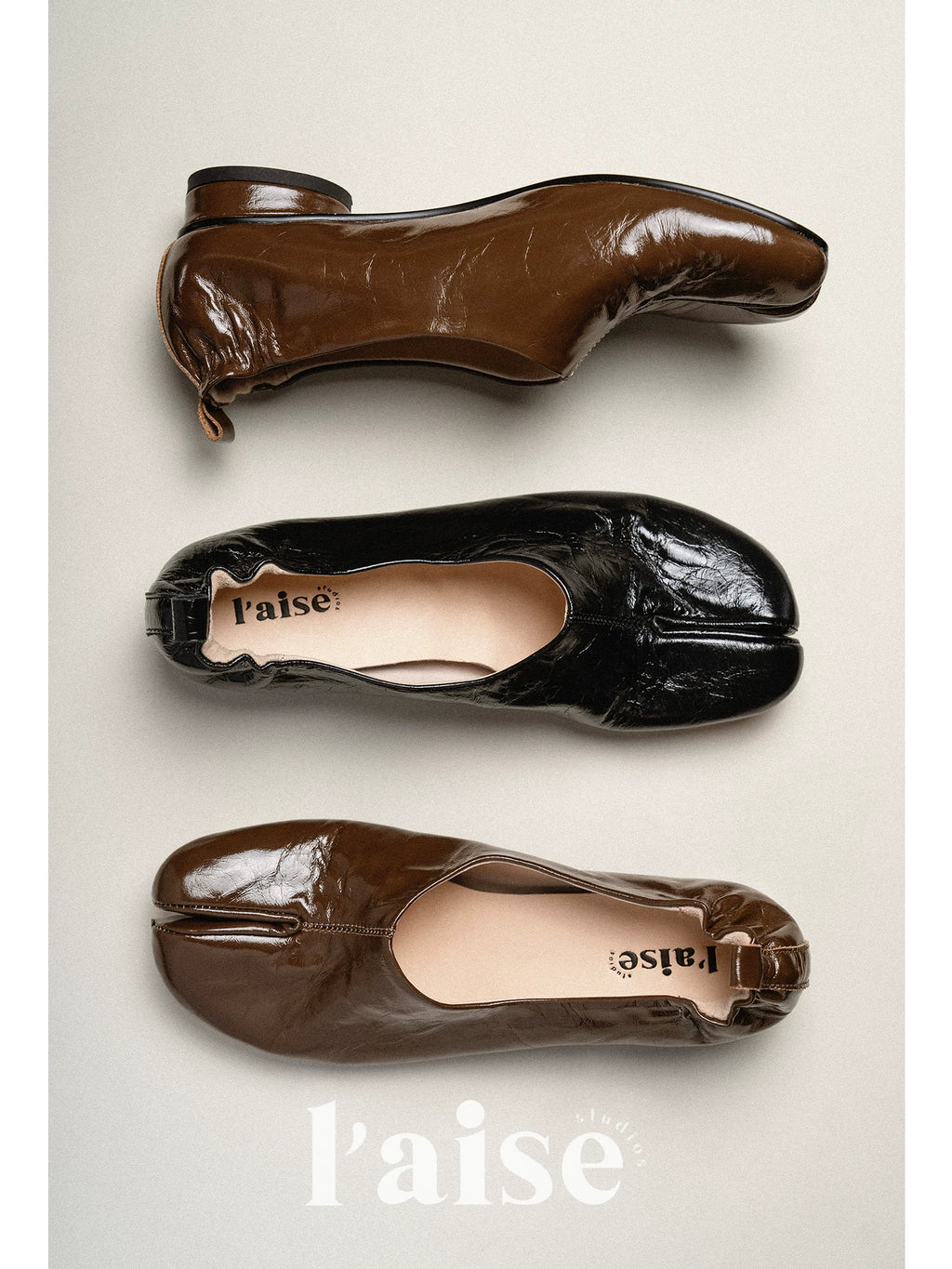 L'aise Wrinkled Patent Leather Split-Toe Low-Heel Tabi