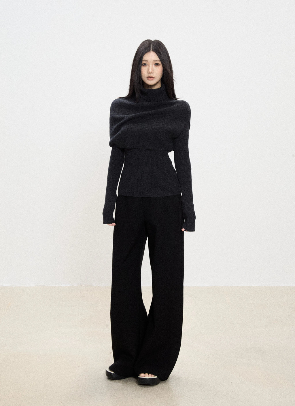 WITHMIN Slim and Thin Bottom Knitted Long Sleeves