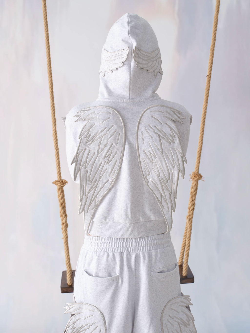 CHAIREBELS Angel Wing 400g Breathable Cropped Hoodie