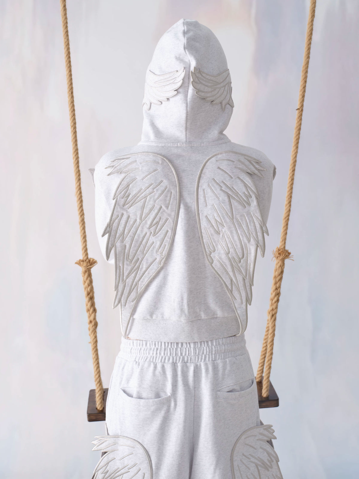 CHAIREBELS Angel Wing 400g Breathable Cropped Hoodie