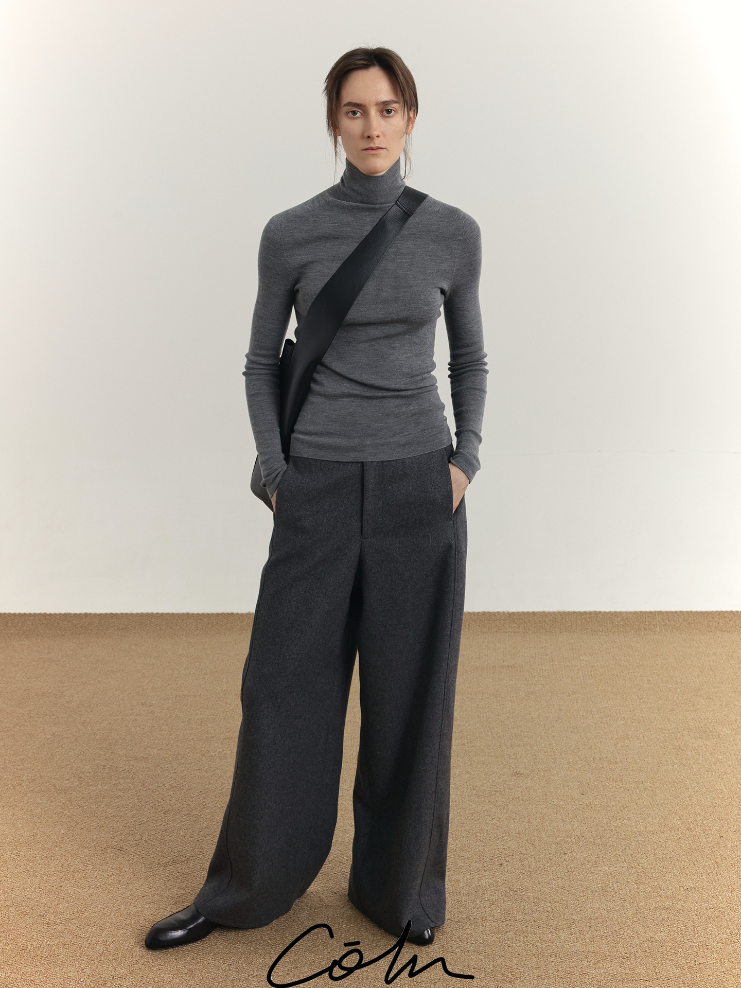 COLN Woolen Straight Skinny Casual Pants