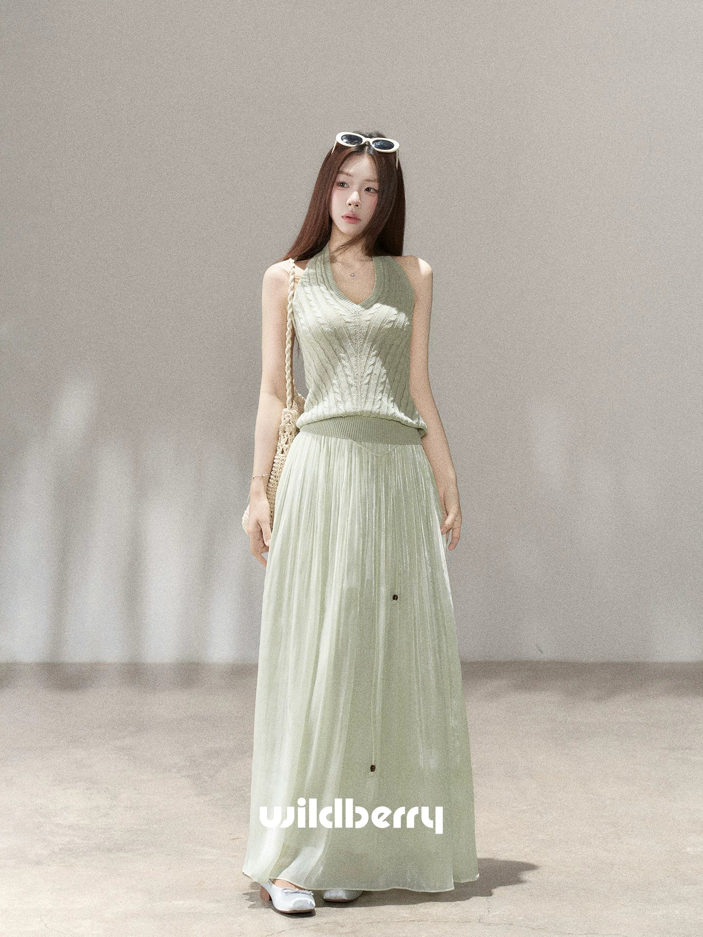 Wildberry High Waist Pleated Skirt