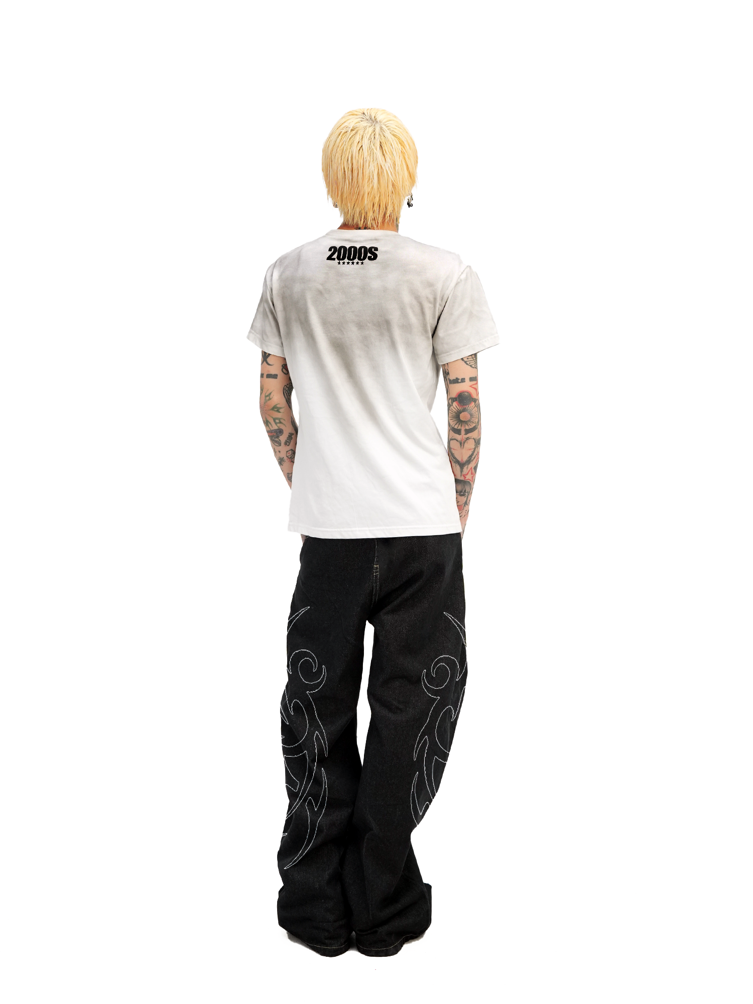 DETW 25ss * "2000S" washing destruction slogan front shoulder slim short sleeve Tee
