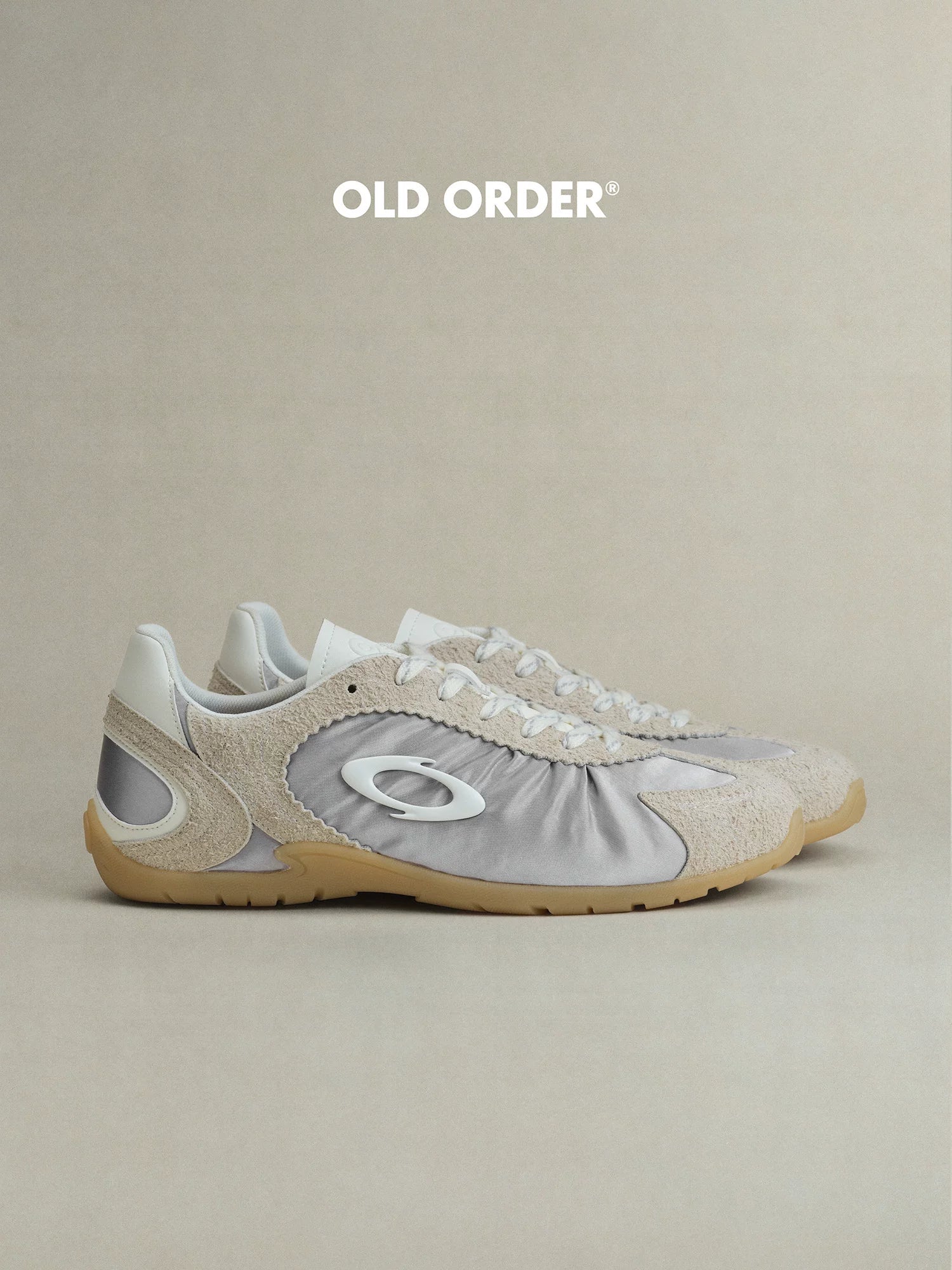 OLD ORDER Satin Lace-Up German Trainer