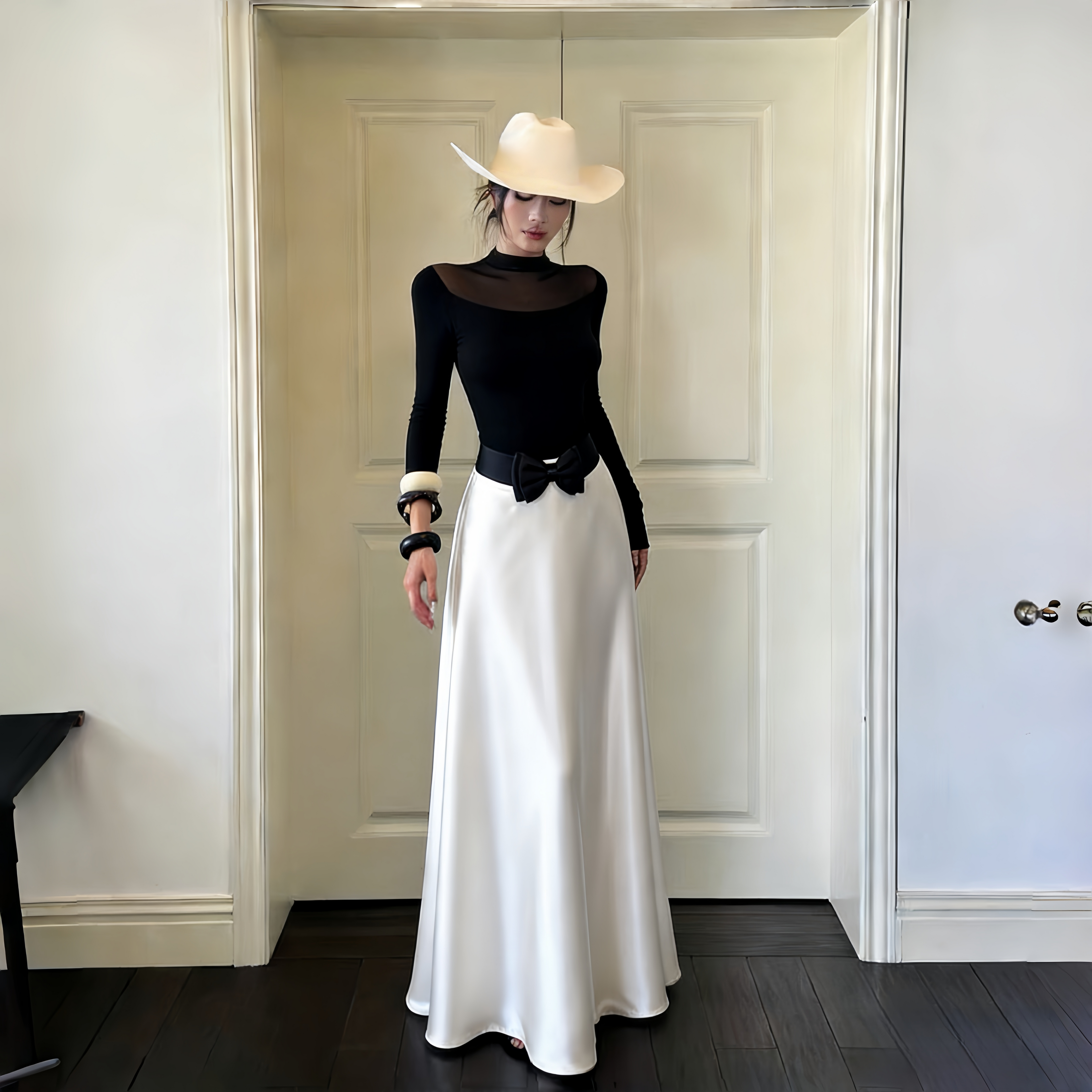Instunning Mesh Temperament Fashion Two-piece Set