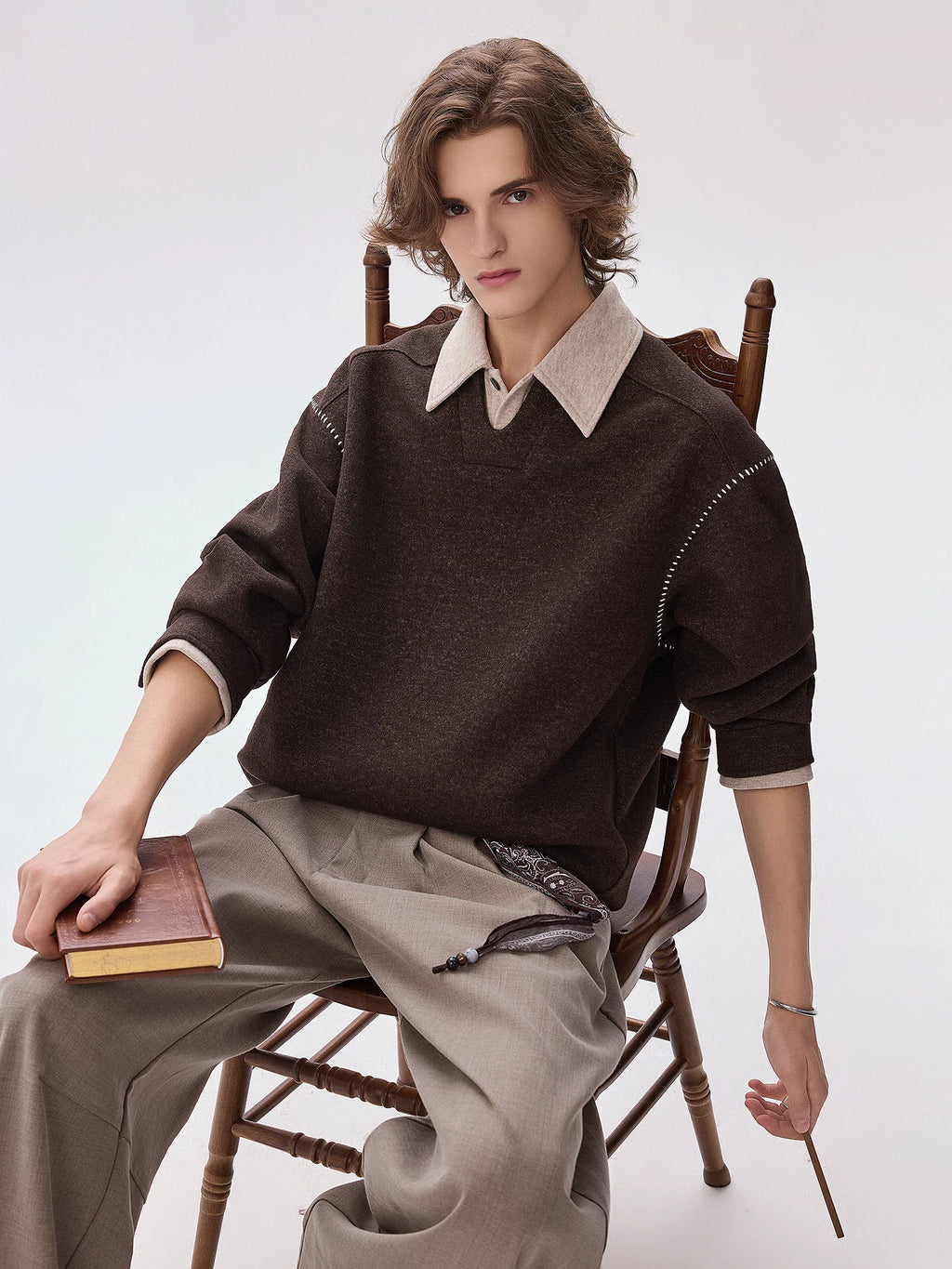CHOR Color-Block Faux-Layered Collared Long-Sleeve Sweatshirt