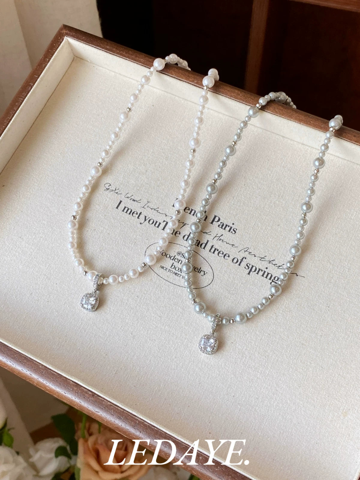 LIDAYE Sugar Bubble Pearl Pendant Choker Necklace