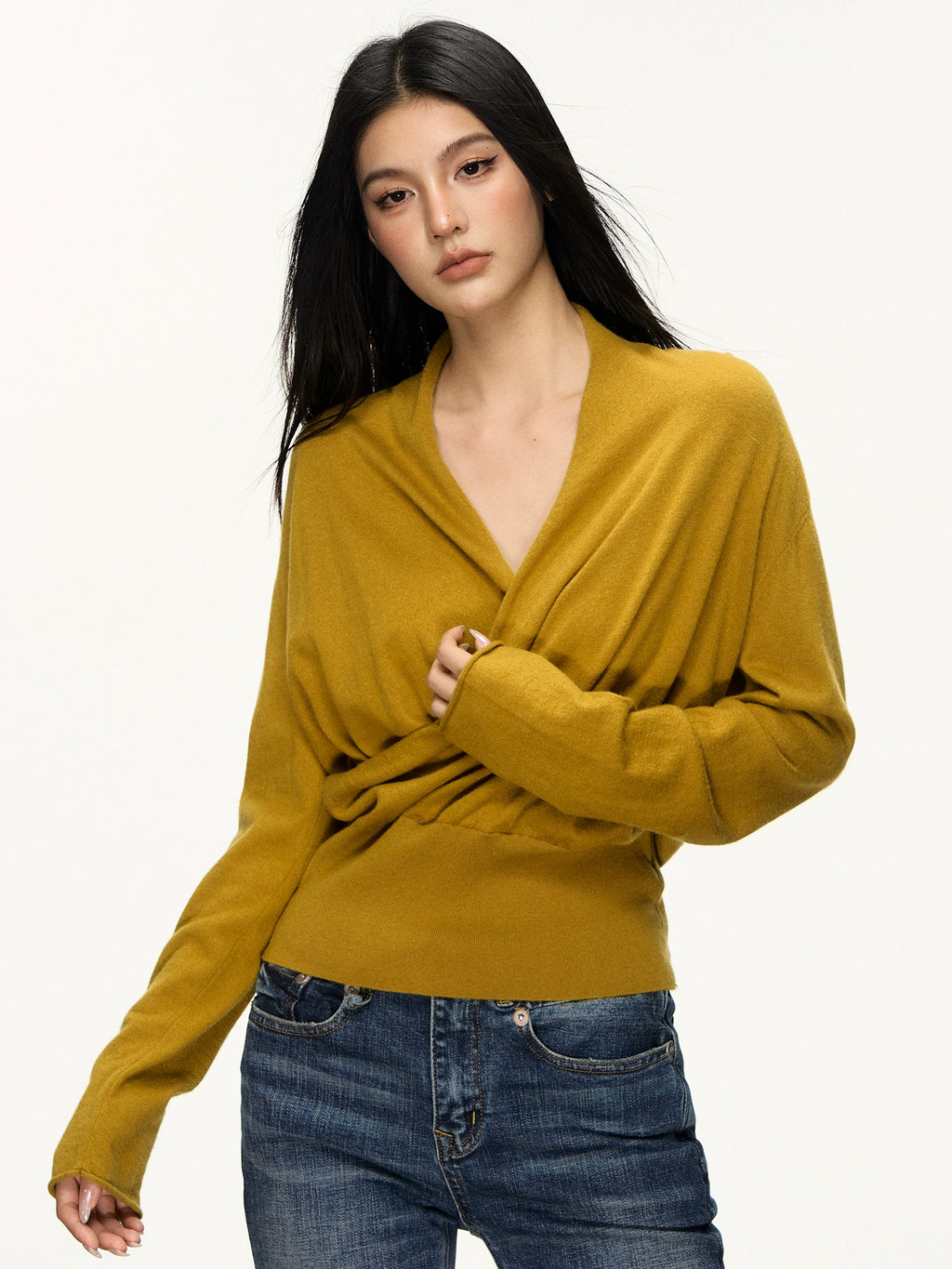 Anna Aneae Pleated V-neck Cross Loose Long Sleeve Knit