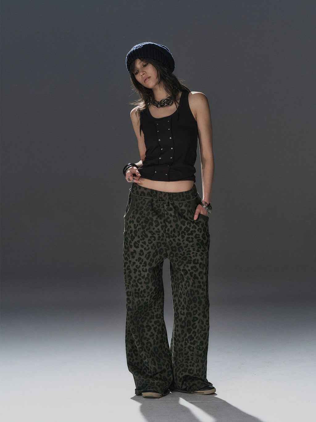 WearAndtear Leopard Print Burr Rivet Wide-leg Straight Sweatpants