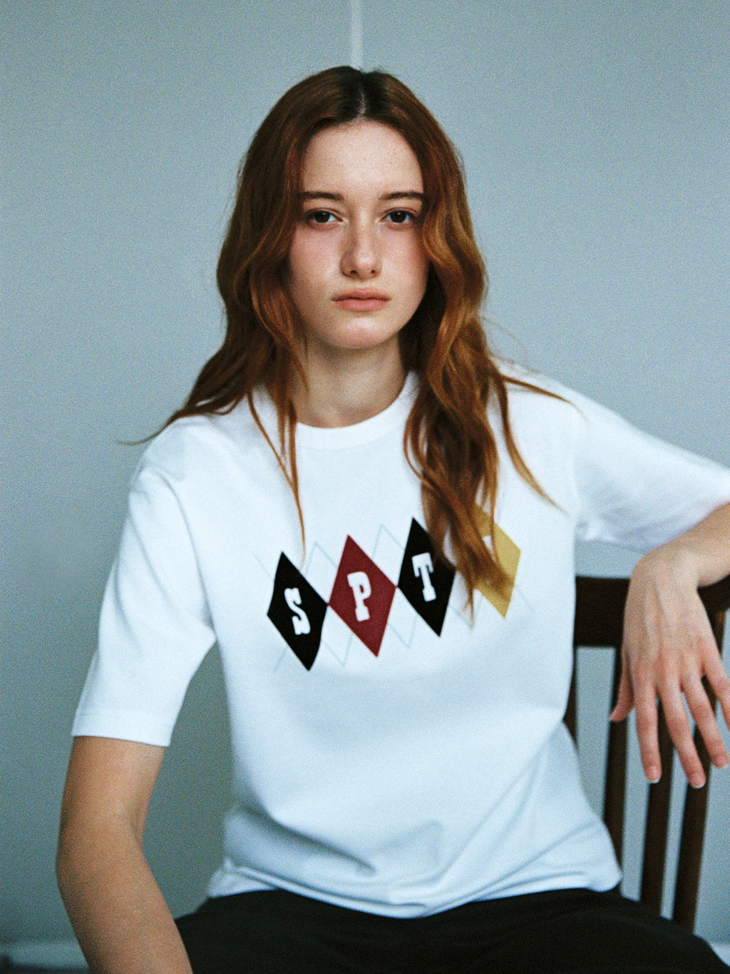 SUPERTOFU Flocked Diamond Quilted Breathable Loose Tee