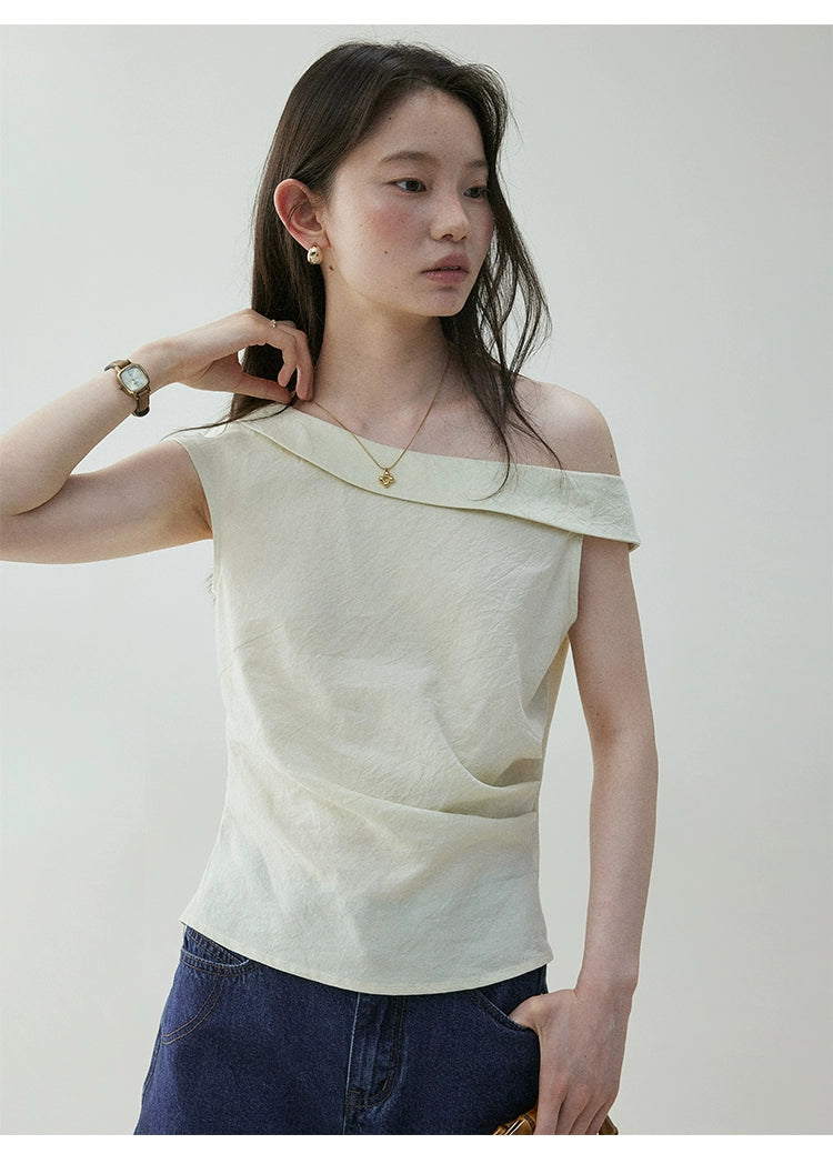VOOE Irregularly Pleated Shoulder Shirt