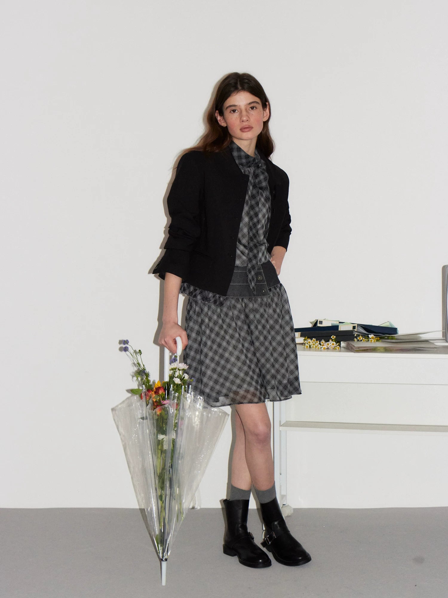 Yawhat Black Notch Lapel Plaid Ruffle Blazer