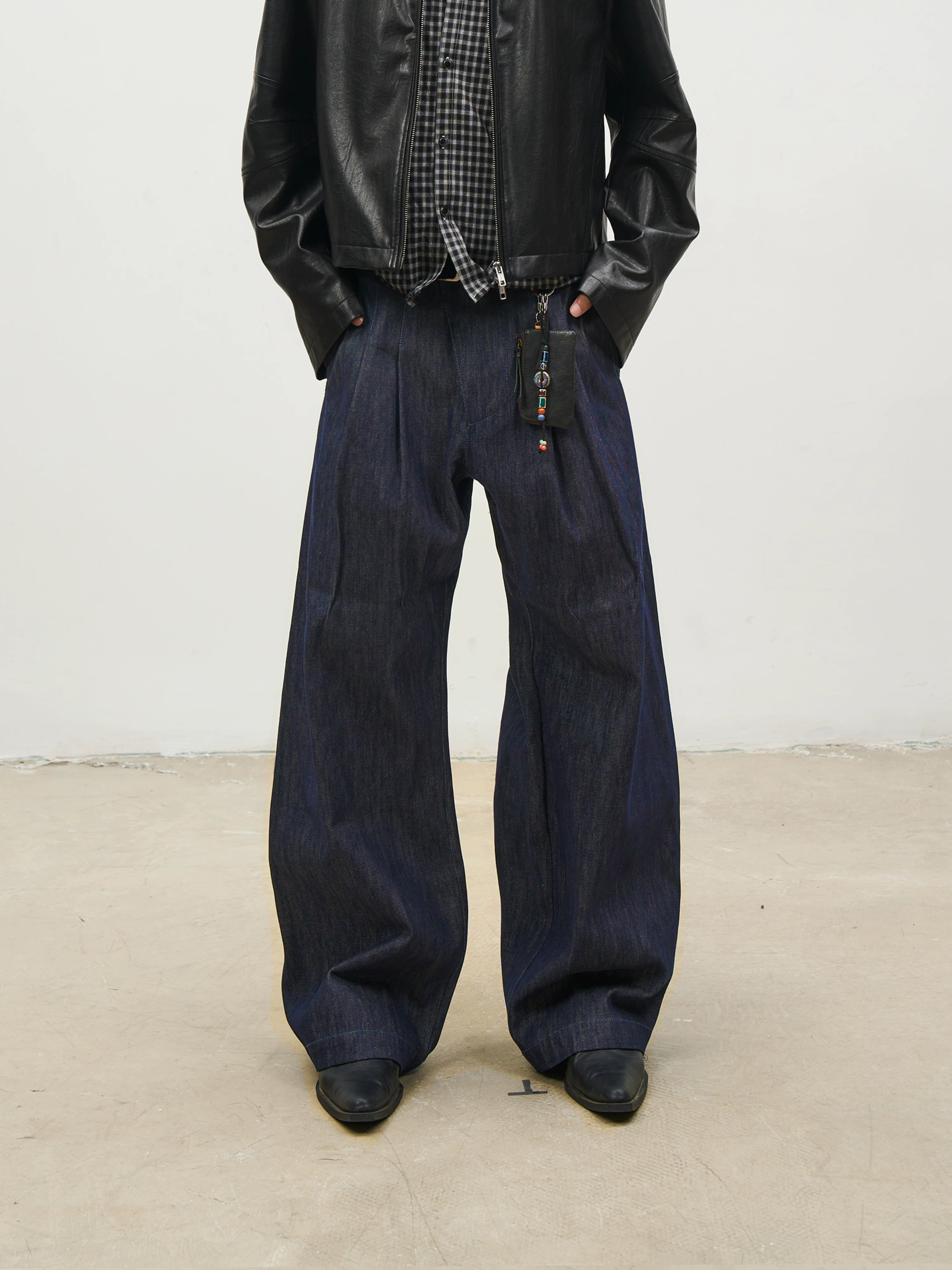 SOUTHFISH Slanted Placket Loose Pleated Silhouette Jeans