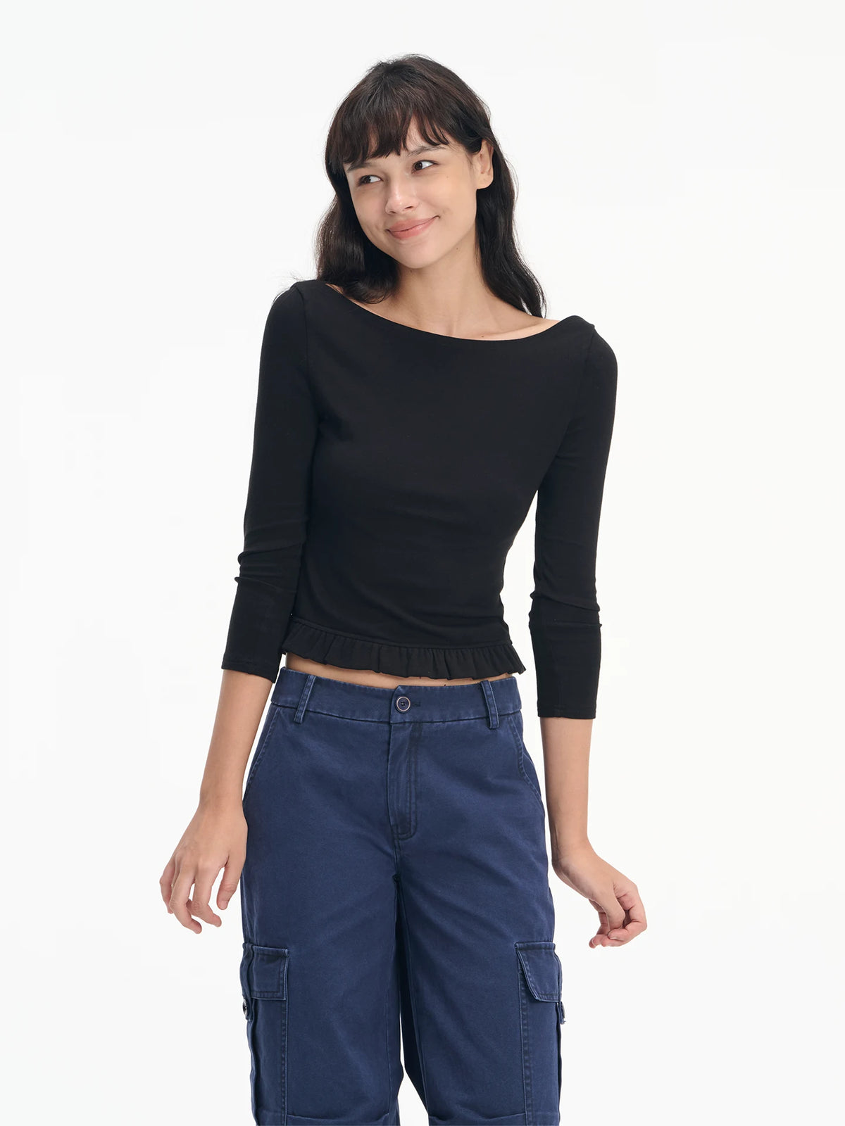 LINY LIBERTY Slim-Fit Off-Shoulder Ruffle Hem Cropped Tee
