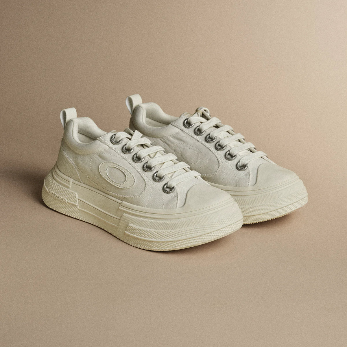 OLD ORDER Canvas Platform Lace-Up Low-Top Sneaker