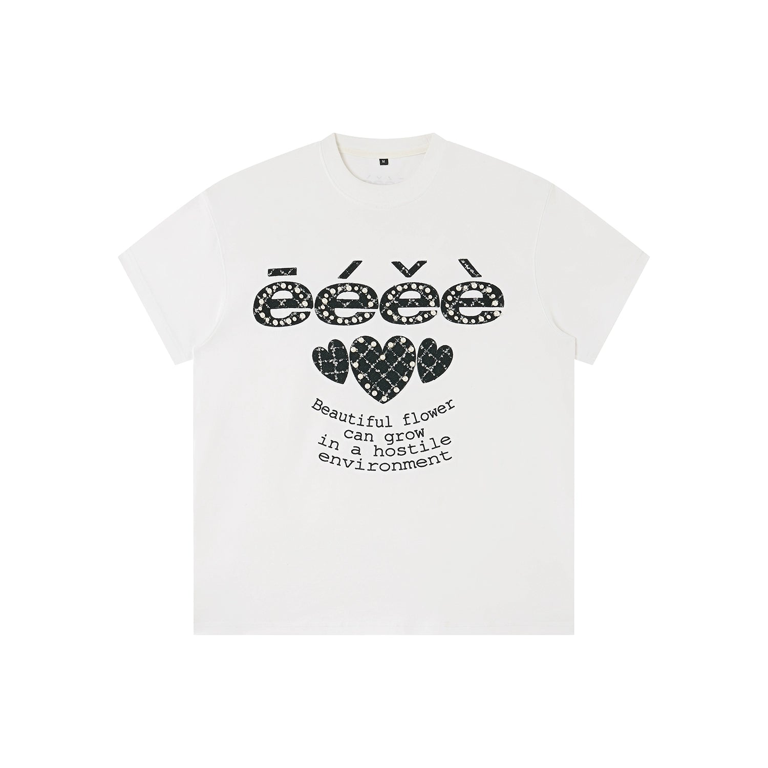 EeeeArtmonster Love Patch Pearl Beads Letter Tee