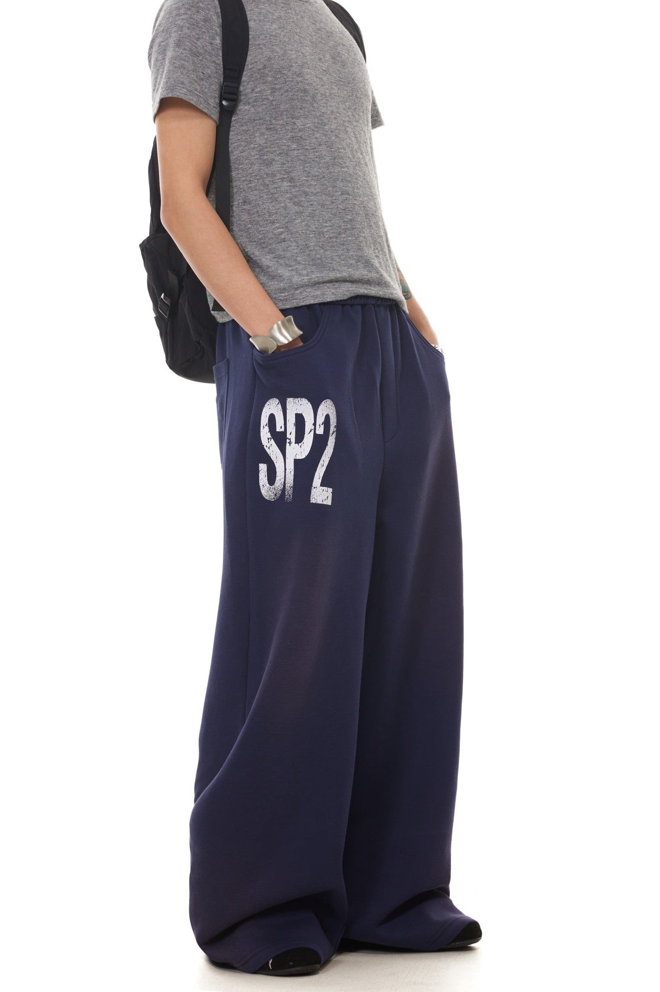 BTSG SP2 loose sweatpants