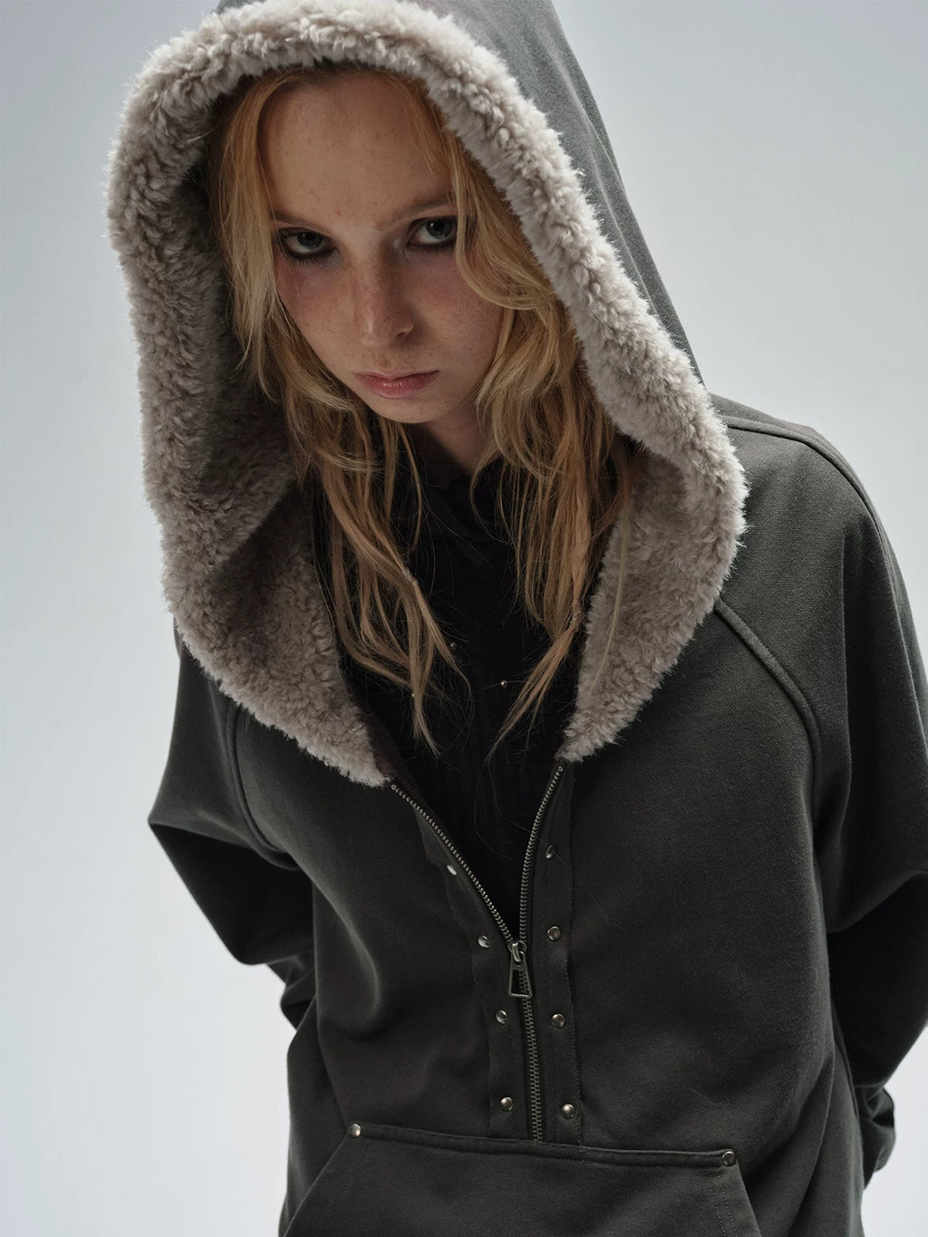 wear And tear Punk Patch Half-Zip Loose Hoodie